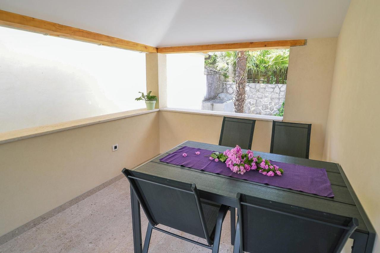 Opatija Sunshine Lägenhet Exteriör bild